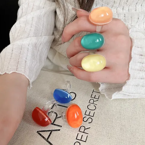 Modern Dopamine Style Oval Resin Ring For Women Chunky Minimalist Geometric Statement Index Finger Ring Colorful Acrylic Jewelry