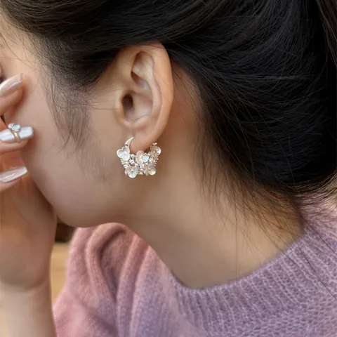 Korean Ins Style Flower Basket Rhinestone Stud Earrings Sweet Silver Color Artificial Pearl Embellished Jewelry For Women