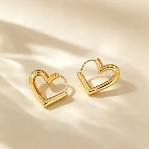 Minimalistische Herzförmige Creolen Aus Titanstahl 18K Vergoldet Einfacher Polierter Schmuck Für Damen Eleganter Koreanischer Stil