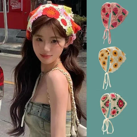 Hand Crochet Floral Triangle Headscarf Bandana For Women Girls Retro Pastoral Style Knit Hairband Headwrap Accessories