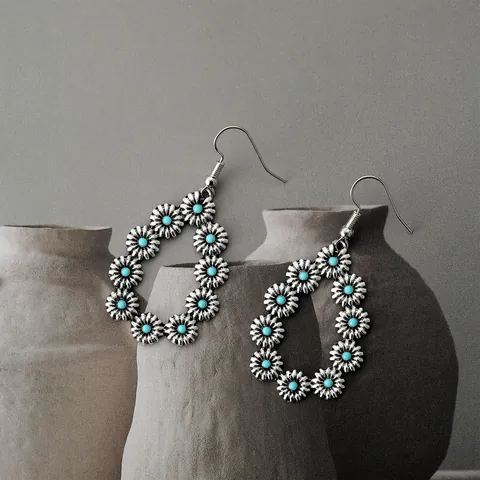 Bohemian Vintage Zinc Alloy Teardrop Earrings For Women Antique Silver Flower Inlaid Artificial Turquoise Dangle Earrings