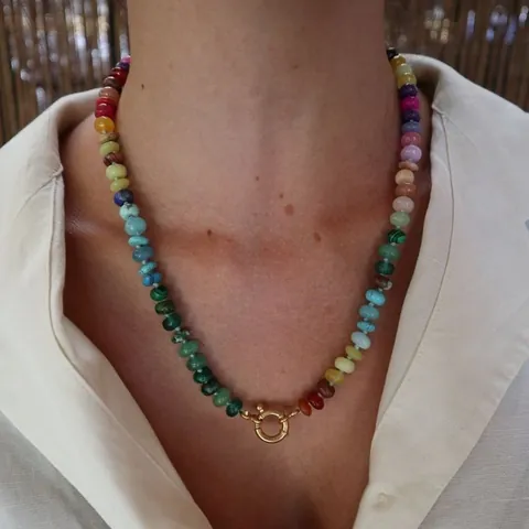 Collana di Perline in Pietra Naturale Annodata in Stile Francese Per Donna Chiusura in Acciaio Inossidabile Boho Arcobaleno Colorato Gioielli per Vacanze Regalo