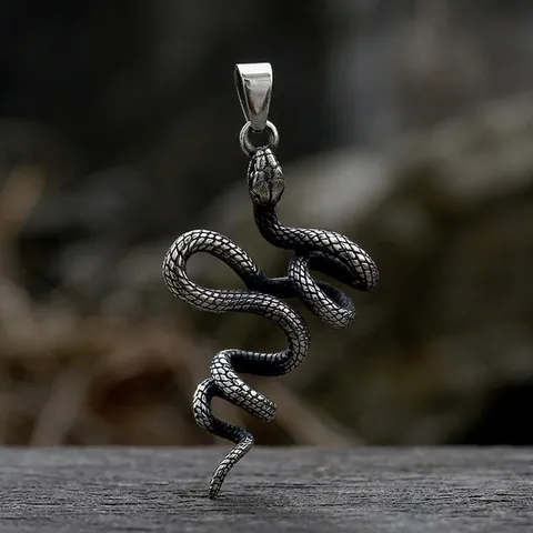 Retro Gothic Roestvrij Staal Slang Hanger Vintage Antiek Zilver Schaal Textuur Slang Dier Medaillon Bedel Sieraden Cadeau