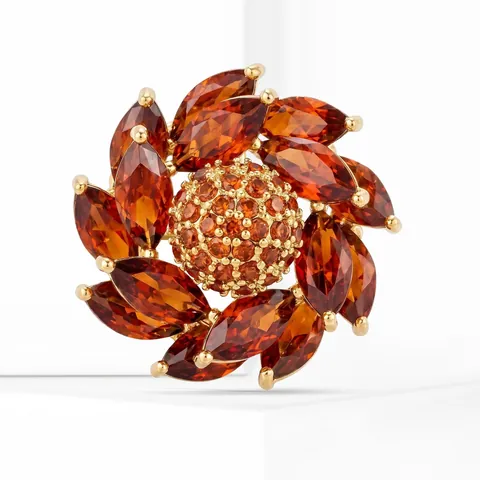 Elegant Rotating Zirconia Flower Brooch Pin For Women Copper Micro-Set Floral Lapel Pin Jewelry Accessory For Banquet Daily