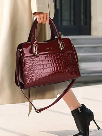 Women Patent Leather Crocodile Pattern Tote Bag Large Capacity Top Handle Bag With Gold Hardware Elegant Office Commuter Shoulder Bag