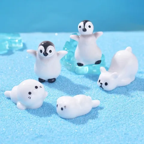 Miniature Polar Animal Figurines Resin Penguin Seal Polar Bear Ornaments For Micro Landscape DIY Desktop Decor Cute Arctic Scene