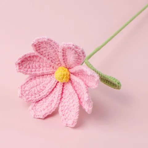 Handmade Crochet Knitted Flower Bouquet Yarn Artificial Cosmos Daisy For Home Decor Wedding Gift Gradient Colorful