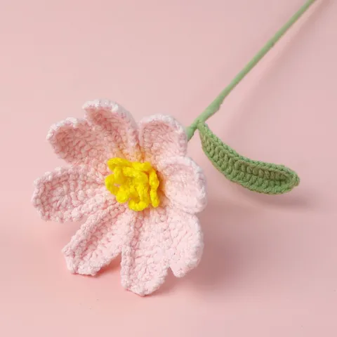 Handmade Crochet Flowers Yarn Knitted Cosmos Artificial Bouquet For Home Decor Gift Cute Colorful Floral Ornament