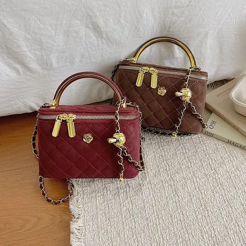 Damen Gesteppte PU Leder Box Handtasche Mit Metall Rundgriff Goldkette Crossbody Schultertasche Für Alltag Party Elegant Design