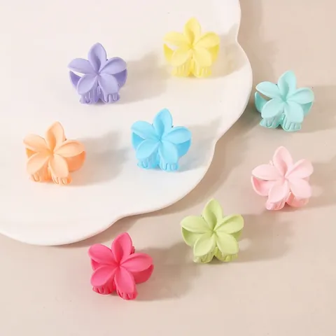 Korean Style Matte Glossy Flower Hair Claw Clips Mini Plumeria Floral Shark Clip Elegant Sweet Hair Accessories For Women Girls