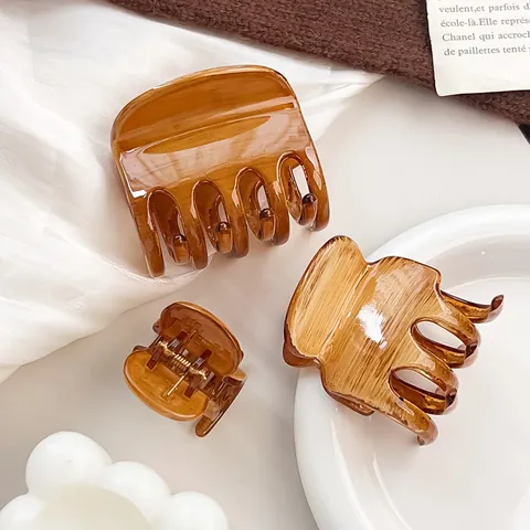 French Lazy Style Hair Claw For Women Large Wood Grain Shark Clip Non-Slip Strong Hold Amber Plastic Hair Accessories