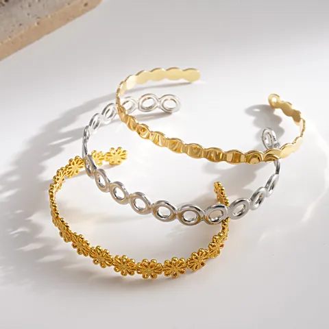 Fashion Hollow Flower Splicing Open Bangle European American Style Minimalist Copper Electroplated Adjustable Bracelet For Women Commute Daily Jewelry