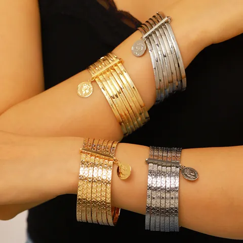 Vintage Multi-layer Iron Bangle Bracelet With Coin Portrait Star Hammered Frosted Texture For Women Fashion Jewelry Gold Silver