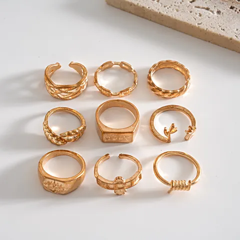 9Pcs Vintage Gold Alloy Ring Set For Women Retro Leaf Antler Braided Geometric Finger Rings Fashion Jewelry Gift