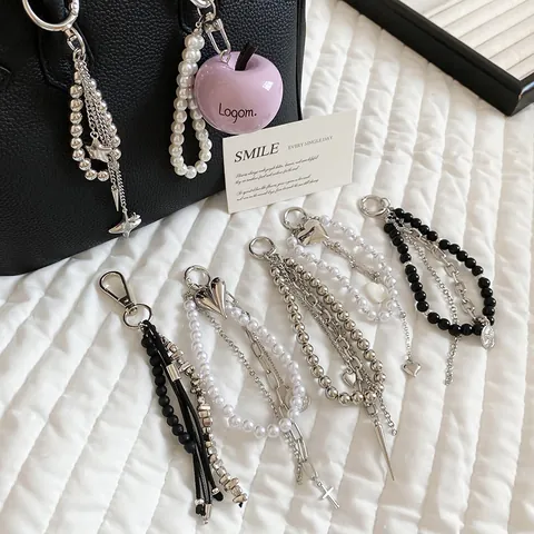 Fashion Ins Style Heart Star Artificial Pearl Keychain Rhinestone Cross Iron Alloy Bag Pendant Accessory For Women