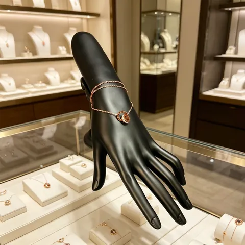 Hand Model Jewelry Display Stand Roman Column Base Plastic Ring Bracelet Holder Organizer Elegant Mannequin Hand