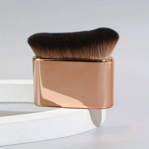 Multipurpose Professional Body Makeup Brush Caterpillar Design Synthetic Fiber Soft Bristles For Tanning Foundation Beauty Tool