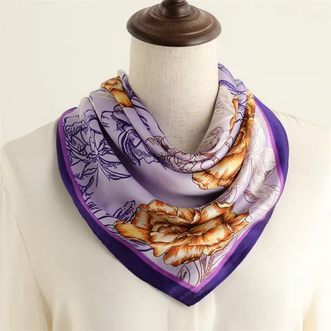 Women Elegant Floral Print Satin Square Scarf Vintage Silk-Like Neck Head Scarf Fashion Accessories Large Flower Pattern Wrap