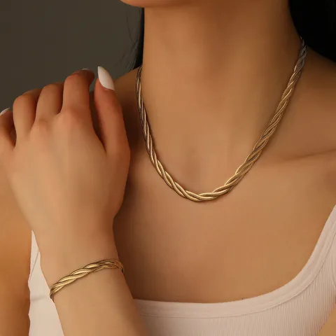 Set di Gioielli in Acciaio al Titanio Intrecciato per Donna Catena a Serpente Ritorta a 3 Fili Collana Bracciale Cavigliera Placcata Oro Argento Oro Rosa Gioielli in Acciaio Inossidabile