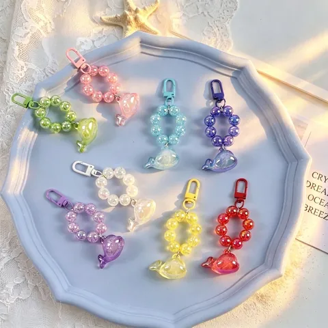Simpatico Portachiavi a Forma di Balena con Perline Pendente Animale in Resina Iridescente per Zaino Custodia Auricolari Regalo Donna Bambini