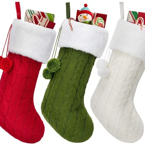 Calcetín de Navidad Clásico de Punto Trenzado Con Ribete de Peluche y Pompones Para Chimenea Decoración de Hogar Hotel