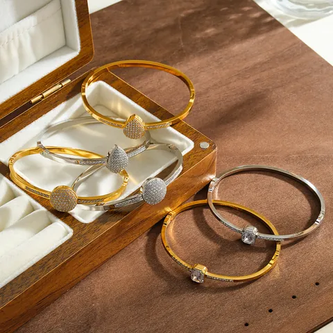 Luxury Stainless Steel Rhinestone Bangle Bracelet Fashion Geometric Leaf Teardrop Round Square Cuff Bracelet Jewelry Gift Women