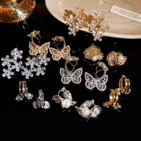 Exquisite Zirconia Flower Butterfly Ear Clips For Women Non-Pierced Copper Gold Plated Artificial Pearl Elegant Light Luxury Earrings