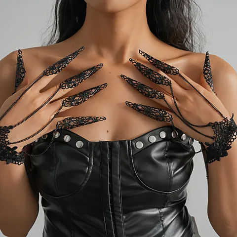 Pulsera de Anillo de Encaje Gótico Negro Hueco Cadena de Mano Garras de Metal Joyería Vintage Dark para Mujer Halloween