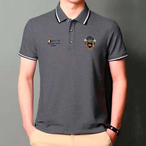Herren Business Casual Polo-Shirt Polyester Kurzarm Atmungsaktiv Top Mit Besticktem Abzeichen Kontraststreifen Revers Mode
