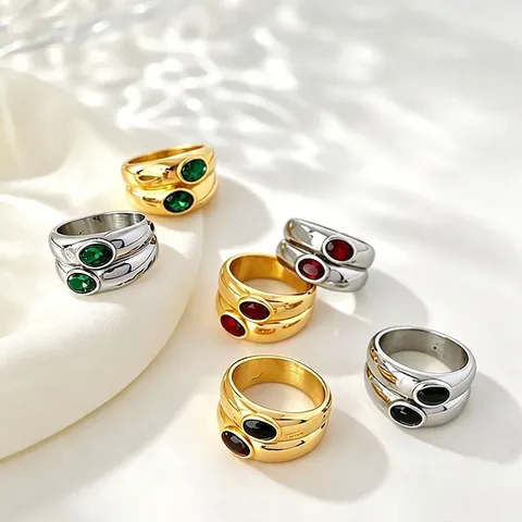 Anillo In Acciaio Inossidabile Vintage Con Zircone Ovale Da Donna Retro Placcato Oro 18K Verde Smeraldo Gioielli