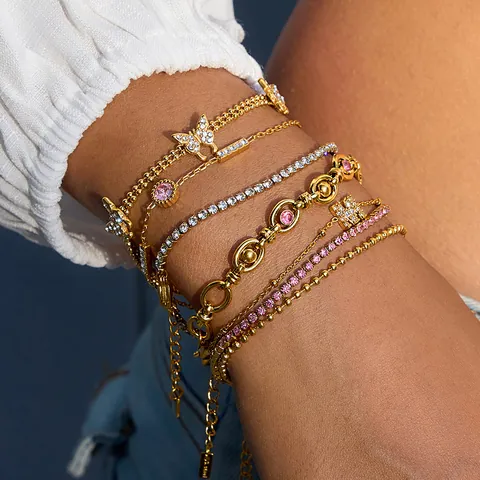 Edelstahl Armband Damen 18K Vergoldet Rosa Zirkonia Schmetterling Buchstabe M Wasserdicht Hypoallergen Schmuck