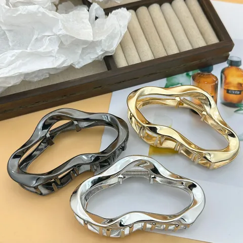 Pinza de Pelo de Metal con Forma de Nube de Línea Ondulada Irregular para Mujer Accesorios de Aleación Galvanizada