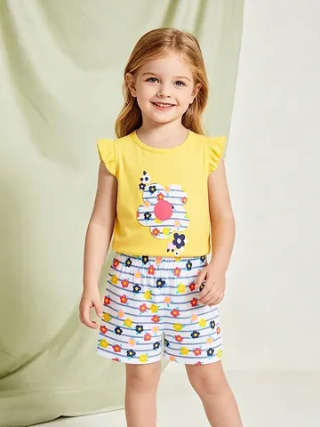 Completo Estivo da Bimba in Cotone Con Maniche a Volant Top Giallo Applicazione Floreale e Pantaloncini a Righe Blu 2 Pezzi