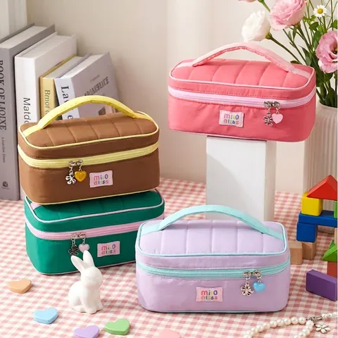 Kawaii Gesteppte Kosmetiktasche Große Kapazität Reise Kulturbeutel Kosmetik Organizer Mit Griff Süße Stofftasche Für Frauen
