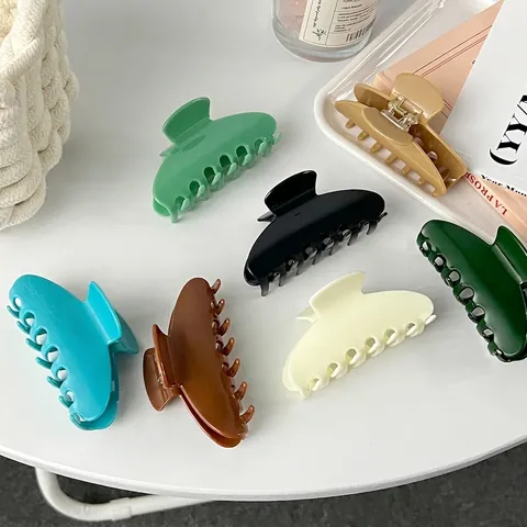 Korean Style Large Acetate Shell Shape Hair Claw Clip For Women High End Minimalist Shark Clip Hair Accessories