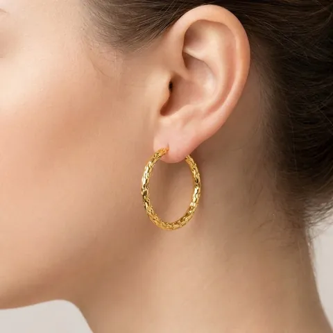 Pendientes de Aro de Moda de Acero Inoxidable Chapado en Oro de Dieciocho Quilates en Relieve Texturizados para Mujer