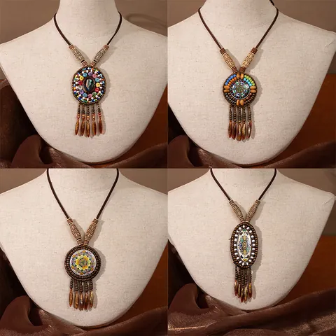 Collier Pendentif Ethnique Bohème Long Rétro Gland Perle De Bois Céramique Alliage Chaîne Pull Bijoux Pour Femmes