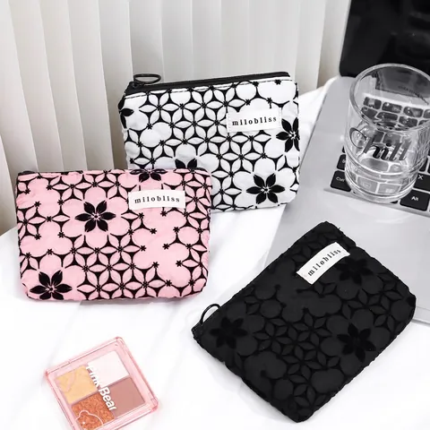 New Fashion Floral Quilted Makeup Bag Polyester Zipper Portable Cosmetic Pouch Travel Organizer For Women