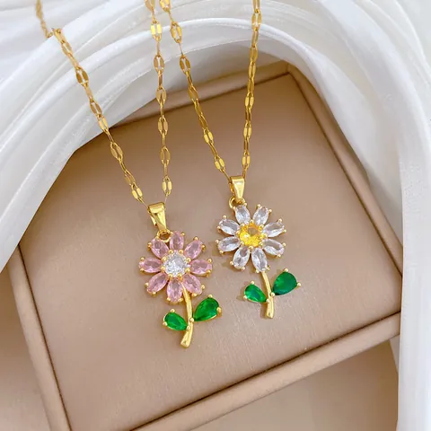Gänseblümchen Anhänger Halskette Damen Elegant Vergoldet Titanstahl Clavicle Kette Mit Zirkon Eingelegtem Kupfer