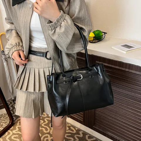 Borsa Sottobraccio Da Donna In Pelle PU Grande Capacità Retro Minimalista Vintage Borsa A Tracolla