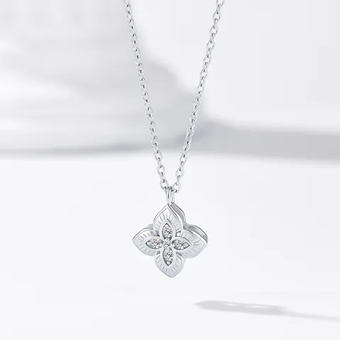 Collana con Pendente a Quattro Petali in Argento Sterling 925 per Donna Elegante Trifoglio con Strass Catena Girocollo Gioielli