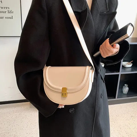 Borsa a Tracolla da Donna in Pelle PU Retrò Minimalista Tinta Unita Con Fibbia in Metallo Tracolla Regolabile Borsa Quotidiana di Moda