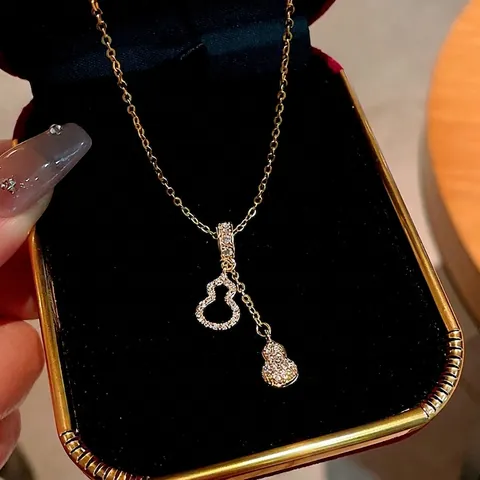 Titanium Steel Gourd Tassel Pendant Necklace Zirconia Inlaid Gold Silver Plated Choker Elegant Fashion Jewelry For Women Daily Dating Accessories