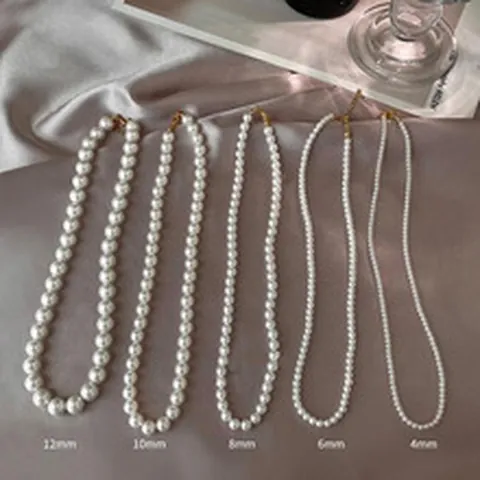 Elegante Collana Di Künstliche Perle Sintetiche Bianche Tonde Per Donna Moda Chiusura Placcata Oro Catena Regolabile Gioielli Regalo