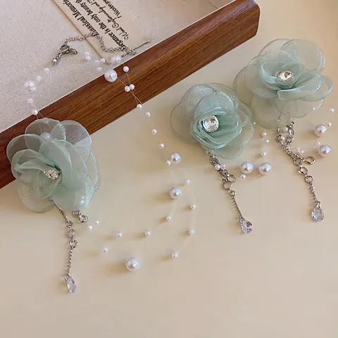 Collier Pendentif Fleur en Filet Vert Menthe Style Coréen Perle Artificielle Zirconia Goutte d'Eau Chaîne de Clavicule Bijoux pour Femmes