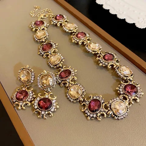 Parure de Bijoux en Strass Carré de Style Palais Vintage Élégant Collier et Boucles d'Oreilles en Or pour Mariage de Banquet Femmes