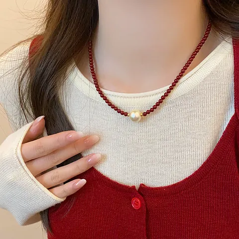 Fashion Ankola Red Agate Safety Buckle Necklace For Women Elegant Red Beaded Choker With Artificial Pearl Pendant Jewelry Gift