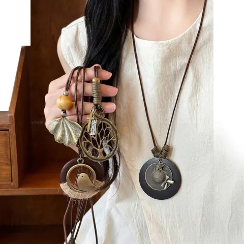Vintage Bohemian Ethnic Style Long Pendant Necklace For Women Zen Handmade Wood Alloy Leaf Bird Sweater Chain Jewelry