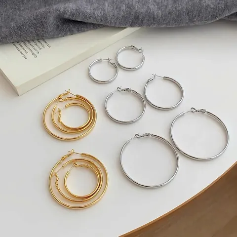 Orecchini a Cerchio Rotondi in Lega Minimalista da Donna Placcati Oro Argento Orecchini Geometrici a Forma di C a Cuore Torsione Gioielli