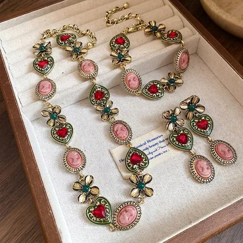 Vintage Baroque Cuivre Strass Fleur Coeur Camée Collier Bracelet Boucles Oreilles Combinaison Bijoux Rétro Luxueux Accessoire de Cou
